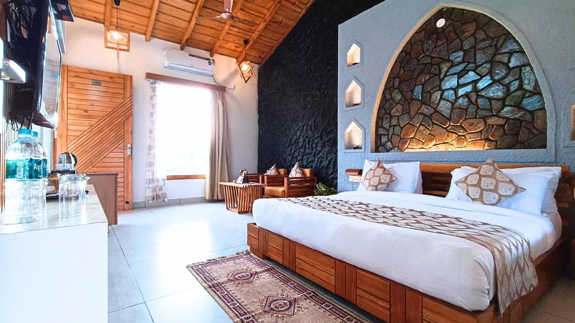 Kk Jungle View By Asapin Hotels Kotabagh Exterior photo